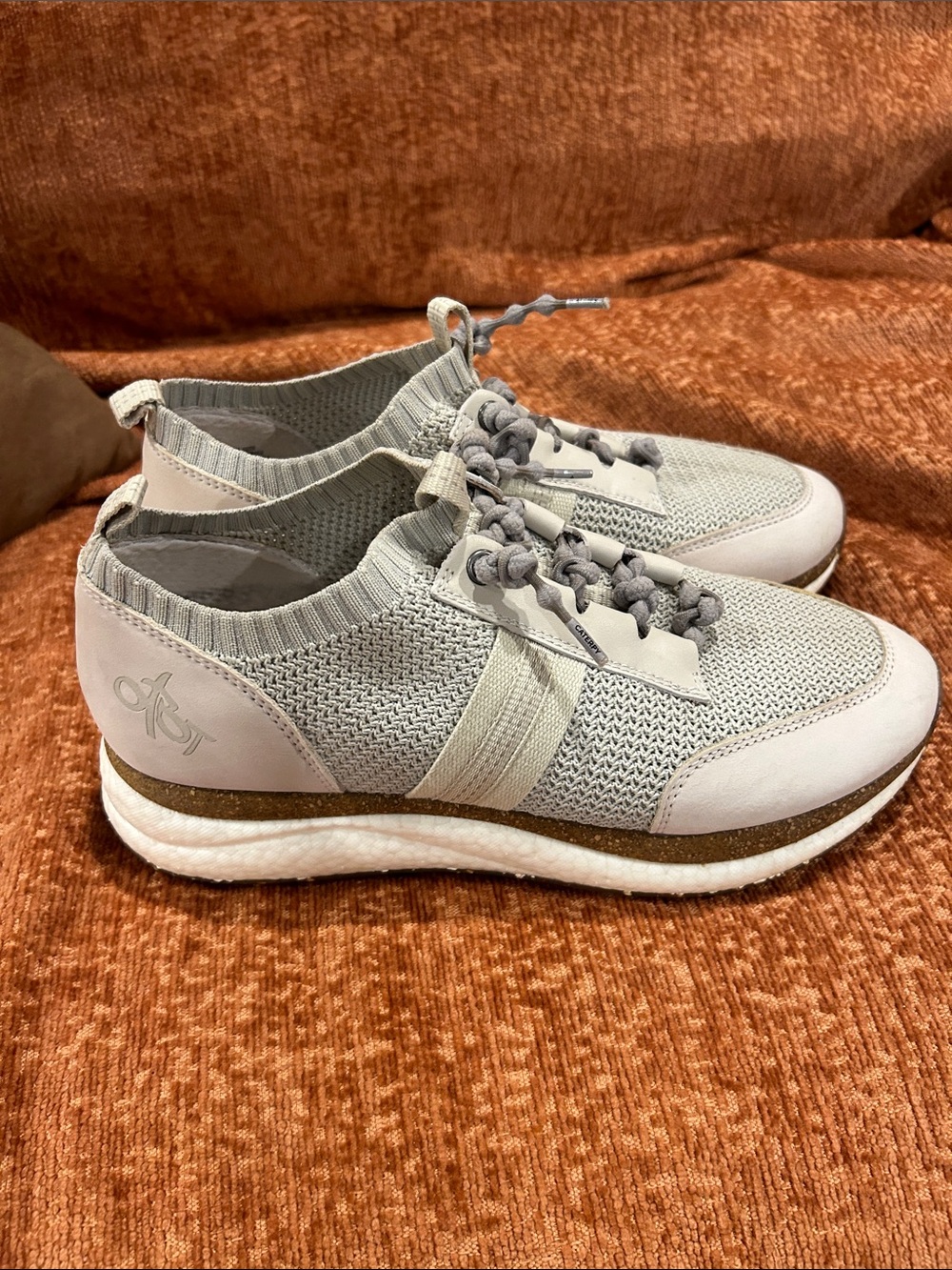OTBT Speed Women's size 9M